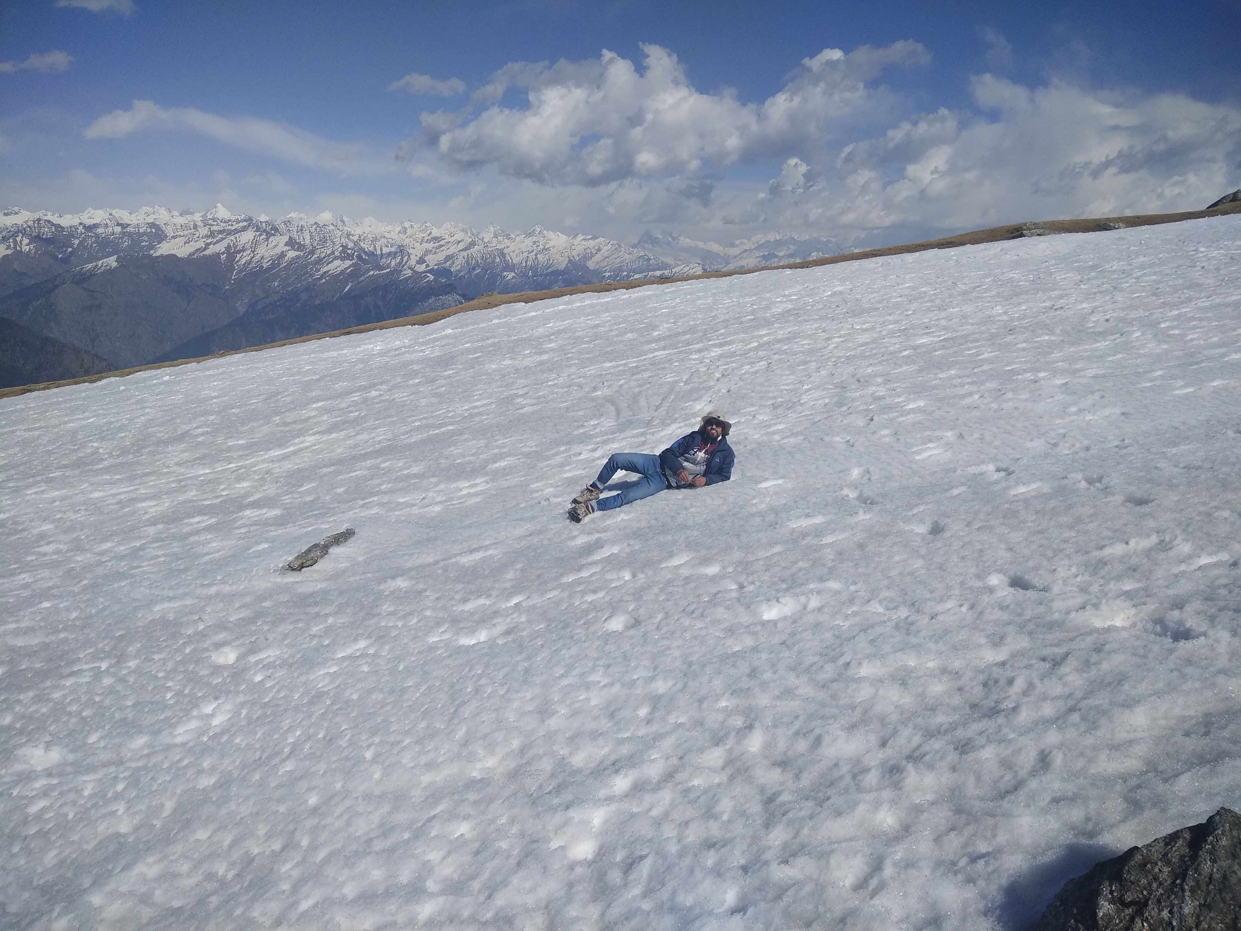 Chanshal Pass Trek